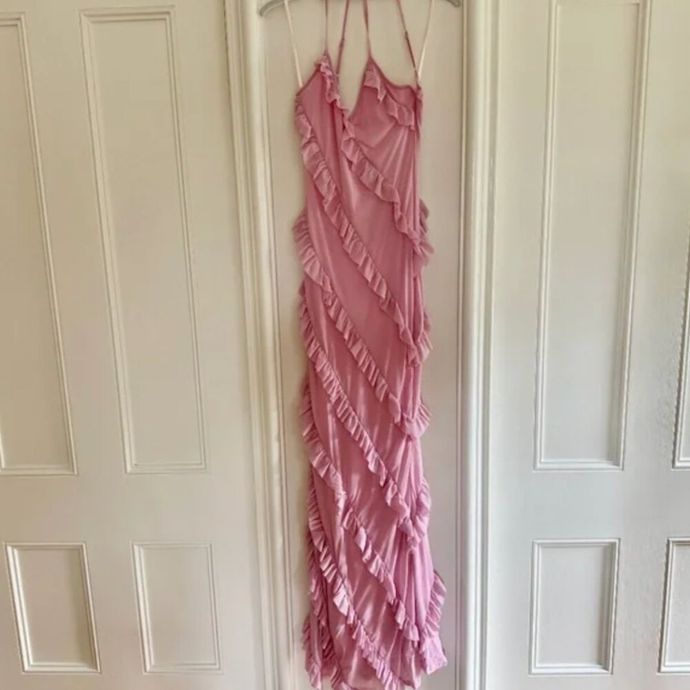 Runaway the Label Barlow Maxi Dress- light pink - Picture 4 of 5